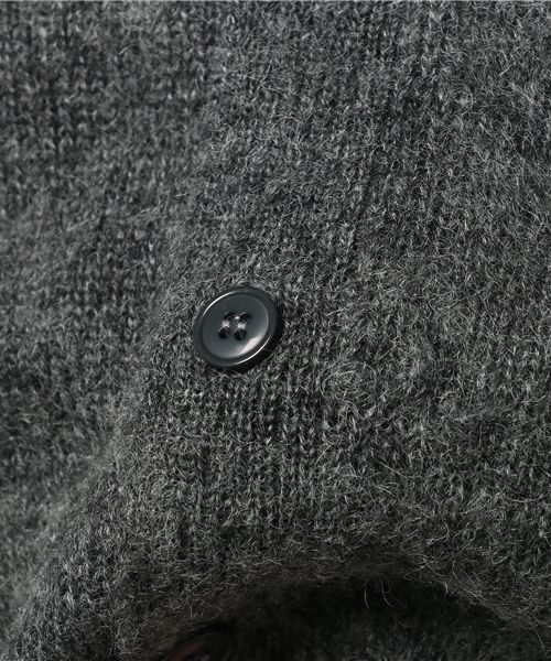 SHIPS JET BLUE（シップスジェットブルー）の「SHIPS JET BLUE: モヘア Vネックカーディガン（カーディガン/ボレロ・メンズ・ネイビー/ダークグレー/オレンジ系その他・SMALL/MEDIUM/LARGE/X-LARGE）」の7枚目の写真