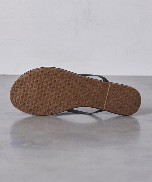TKEES（ティキーズ）の「＜TKEES（ティキーズ）＞ トング サンダル（サンダル・レディース・ブラウン/ブラック・6/8/7/5）」の15枚目の写真