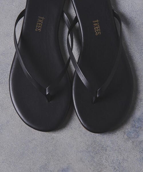 TKEES（ティキーズ）の「＜TKEES（ティキーズ）＞ トング サンダル（サンダル・レディース・ブラウン/ブラック・6/8/7/5）」の7枚目の写真
