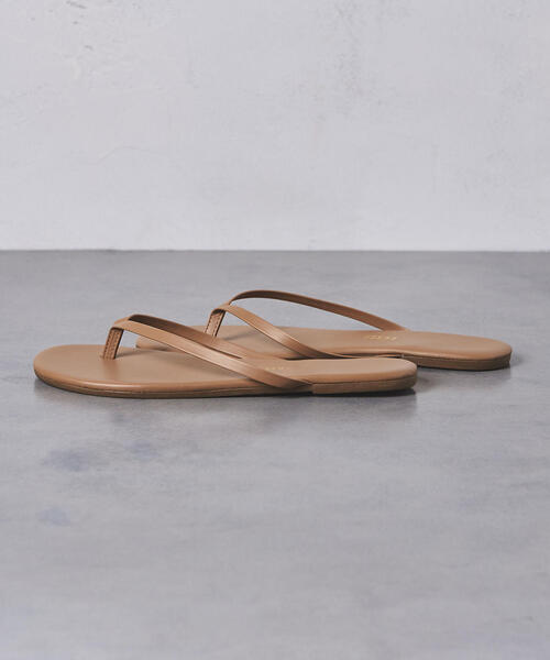 TKEES（ティキーズ）の「＜TKEES（ティキーズ）＞ トング サンダル（サンダル・レディース・ブラウン/ブラック・6/8/7/5）」の12枚目の写真