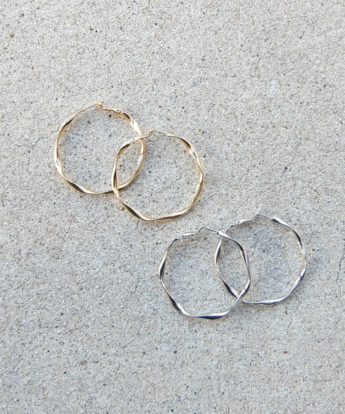 minia（ミニア）の「ねじりフープのピアス/イヤリング ＜選べるサイズ＞ [minia] ≪2019AW新作≫（ピアス（両耳用）・レディース・B/A/C/D/E/F/G/H・FREE）」の14枚目の写真