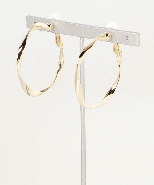 minia（ミニア）の「ねじりフープのピアス/イヤリング ＜選べるサイズ＞ [minia] ≪2019AW新作≫（ピアス（両耳用）・レディース・B/A/C/D/E/F/G/H・FREE）」の21枚目の写真