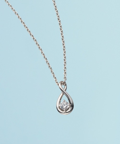 va vendome aoyama(ヴイエーヴァンドームアオヤマ)の「シルバー クロスドロップネックレス(ネックレス・レディース・シルバー・40cm)」の6枚目の写真