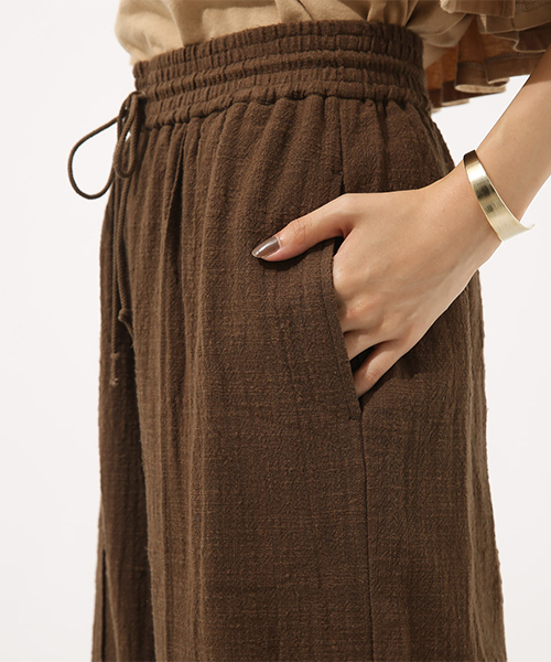 AZUL by moussy（アズールバイマウジー）の「リネンライクEASYPT（その他パンツ・レディース・ネイビー/ライトベージュ/ブラウン・SMALL/MEDIUM）」の20枚目の写真