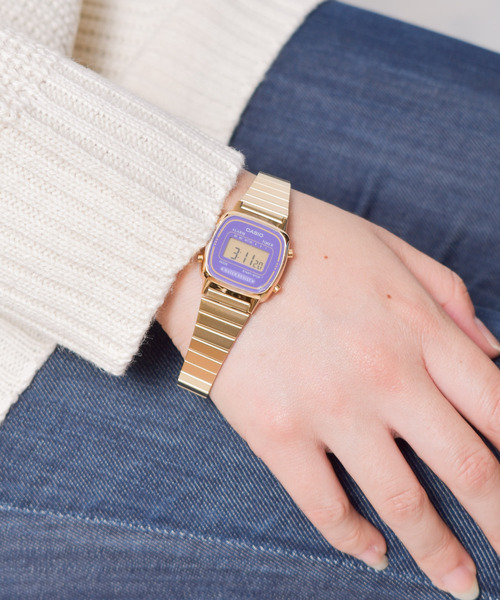 60】【CASIO（カシオ）】ゴールド デジタルミニ 腕時計（デジタル