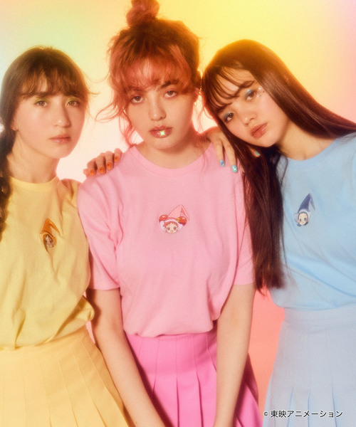 WC（ダブル シー）の「∴WC/おジャ魔女どれみ刺繍Tシャツ（Tシャツ