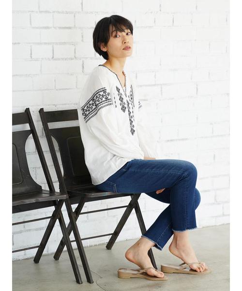 AMERICAN HOLIC(アメリカンホリック)の「刺繍ラグランブラウス(シャツ/ブラウス・レディース・ホワイト/ブラック/オフホワイト・FREE)」の13枚目の写真