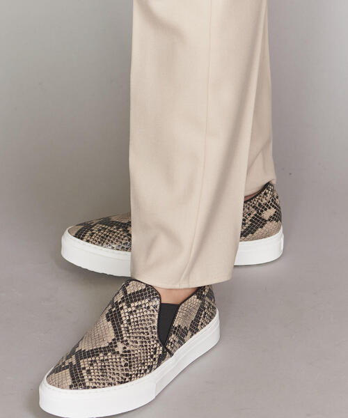 BEAUTY&YOUTH UNITED ARROWS（ビューティーアンドユースユナイテッドアローズ）の「BY サキソニースリムパンツ/オフホワイトо（その他パンツ・レディース・オフホワイト・LARGE/MEDIUM/SMALL）」の11枚目の写真