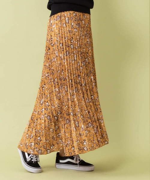 Discoat(ディスコート)の「【ZOZO限定/2020春物新作】花柄プリーツスカート/セットアップ/ロングスカート/マキシスカート/フレアスカート/リゾート マキシワンピース/マーメイドスカート(スカート)」|マスタード
