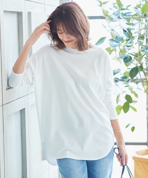 KOBE LETTUCE(コウベレタス)の「選べる3typeネックコットン無地Tシャツ(Tシャツ/カットソー・レディース・ホワイト/ホワイト系その他/ホワイト系その他2/ホワイト系その他5/ホワイト系その他3/ホワイト系その他4・1/2/3)」の3枚目の写真