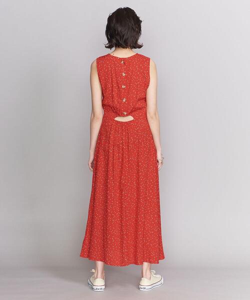 beach lunch lounge（ビーチランチラウンジ）の「＜beach lunch lounge＞ウエストギャザーノースリーブワンピース ο（ワンピース・レディース・レッド/ベージュ・SMALL）」の11枚目の写真