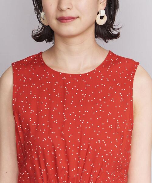 beach lunch lounge（ビーチランチラウンジ）の「＜beach lunch lounge＞ウエストギャザーノースリーブワンピース ο（ワンピース・レディース・レッド/ベージュ・SMALL）」の9枚目の写真