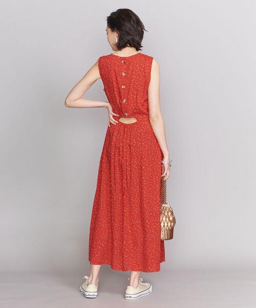 beach lunch lounge（ビーチランチラウンジ）の「＜beach lunch lounge＞ウエストギャザーノースリーブワンピース ο（ワンピース・レディース・レッド/ベージュ・SMALL）」の4枚目の写真