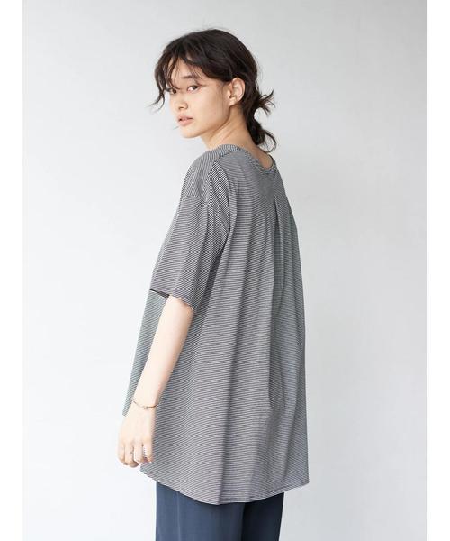 AMERICAN HOLIC(アメリカンホリック)の「バックタックカットチュニック 〇*(Tシャツ/カットソー・レディース・ブラック/オフホワイト/モカ/キャメル/その他7・FREE)」の10枚目の写真