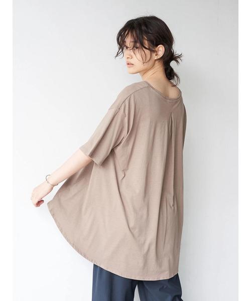 AMERICAN HOLIC(アメリカンホリック)の「バックタックカットチュニック 〇*(Tシャツ/カットソー・レディース・ブラック/オフホワイト/モカ/キャメル/その他7・FREE)」の4枚目の写真