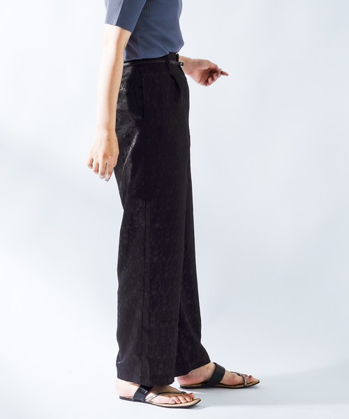 Ambre Neige（アンブルネージュ）の「ジャガードパンツ／【WEB/EC限定商品】（その他パンツ・レディース・ブラック/ベージュ/グリーン・SMALL/MEDIUM）」の10枚目の写真