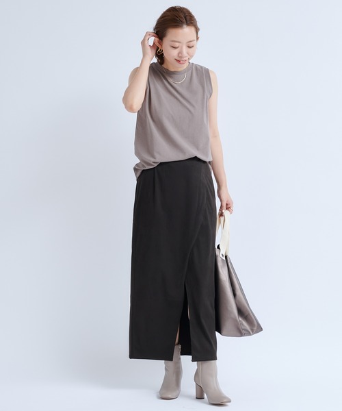 DouDou（ドゥドゥ）の「【新色追加】スウェードタイトスリットスカート（スカート・レディース・ダークブラウン/サックスブルー/オフホワイト/レモンイエロー・FREE）」の7枚目の写真