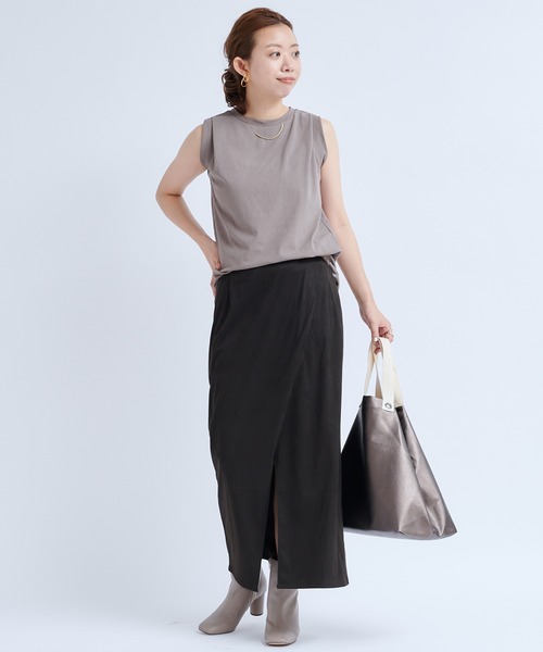 DouDou（ドゥドゥ）の「【新色追加】スウェードタイトスリットスカート（スカート・レディース・ダークブラウン/サックスブルー/オフホワイト/レモンイエロー・FREE）」の10枚目の写真