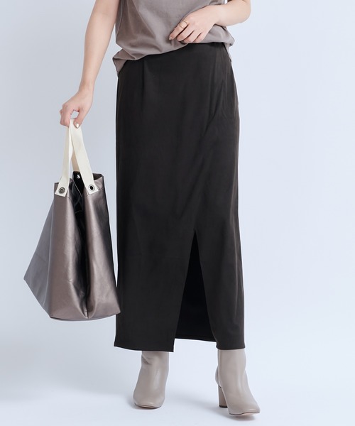 DouDou（ドゥドゥ）の「【新色追加】スウェードタイトスリットスカート（スカート・レディース・ダークブラウン/サックスブルー/オフホワイト/レモンイエロー・FREE）」の13枚目の写真