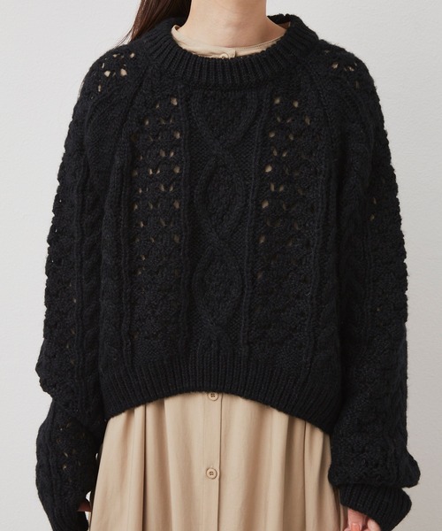 Libra Cue(リブラ キュー)の「3Dケーブルニット(ニット/セーター・レディース・ホワイト/ブラック/ブルー・FREE)」の9枚目の写真