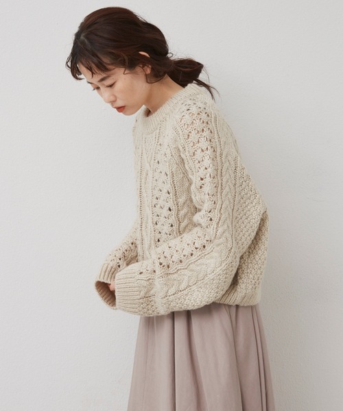 Libra Cue(リブラ キュー)の「3Dケーブルニット(ニット/セーター・レディース・ホワイト/ブラック/ブルー・FREE)」の11枚目の写真