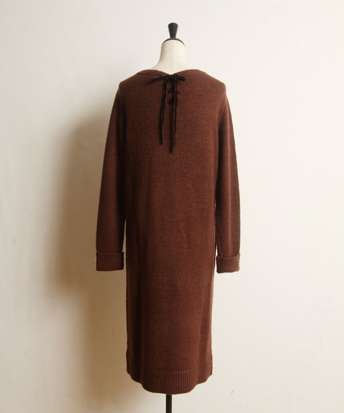 tocco closet（トッコ　クローゼット）の「袖口パール付き後ろベロアリボン装飾ケーブル編みニットワンピース（ワンピース・レディース・ブラウン/ラベンダー/グレイッシュベージュ・M）」の8枚目の写真