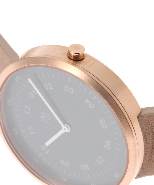Mavenwatches(マベンウォッチズ)の「MAVEN STORM CLOUD CAMEL 40mm【 ウォッチ 】(アナログ腕時計・レディース・ピンク・FREE)」の3枚目の写真