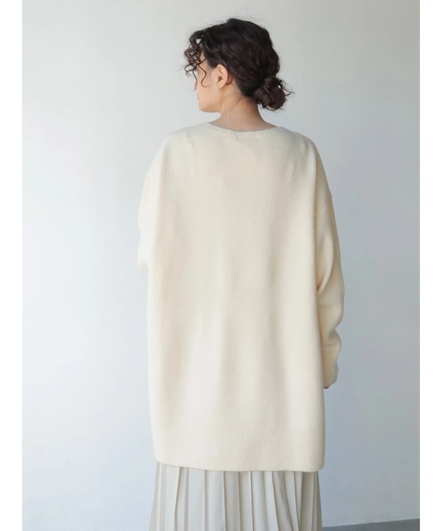 AMERICAN HOLIC(アメリカンホリック)の「サイドスリットゆるニットチュニック *○(ニット/セーター・レディース・チャコールグレー/ベージュ/アイボリー/モカ・FREE)」の7枚目の写真