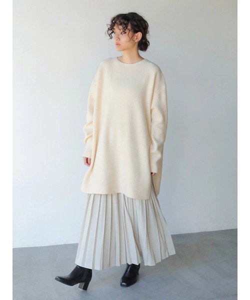 AMERICAN HOLIC(アメリカンホリック)の「サイドスリットゆるニットチュニック *○(ニット/セーター・レディース・チャコールグレー/ベージュ/アイボリー/モカ・FREE)」の8枚目の写真