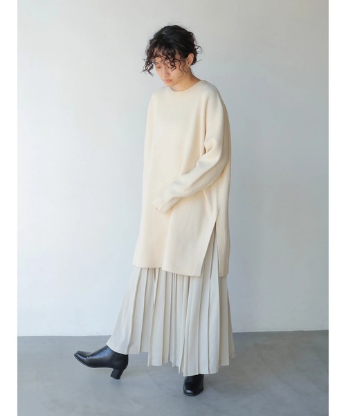 AMERICAN HOLIC(アメリカンホリック)の「サイドスリットゆるニットチュニック *○(ニット/セーター・レディース・チャコールグレー/ベージュ/アイボリー/モカ・FREE)」の9枚目の写真