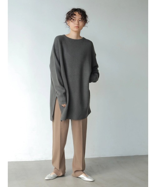 AMERICAN HOLIC(アメリカンホリック)の「サイドスリットゆるニットチュニック *○(ニット/セーター・レディース・チャコールグレー/ベージュ/アイボリー/モカ・FREE)」の15枚目の写真