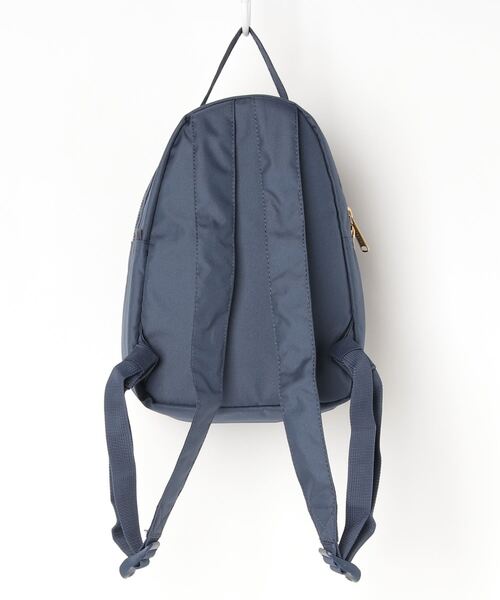 Herschel Supply（ハーシェルサプライ）の「Herschel Supply/ハーシェル サプライ バックパック NOVA MINI LIGHT 9211096（バックパック/リュック・レディース・ネイビー・FREE）」の2枚目の写真