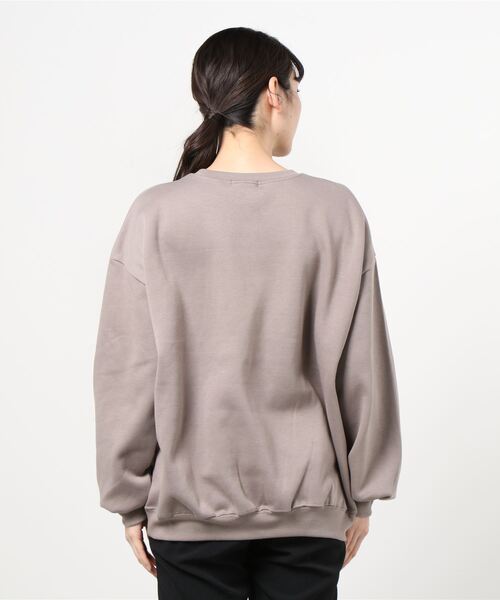 WC（ダブル シー）の「WC/ラウンドロゴスウェット（スウェット・レディース・ライトグレー/ブラウン/アイボリー・FREE）」の12枚目の写真