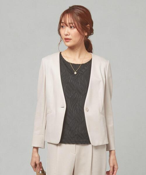 closet story(クローゼットストーリー)の「<closet story>□ポンチ カラーレス ジャケット -手洗い可能-(ノーカラージャケット・レディース・ベージュ/ネイビー・SMALL/MEDIUM)」の2枚目の写真