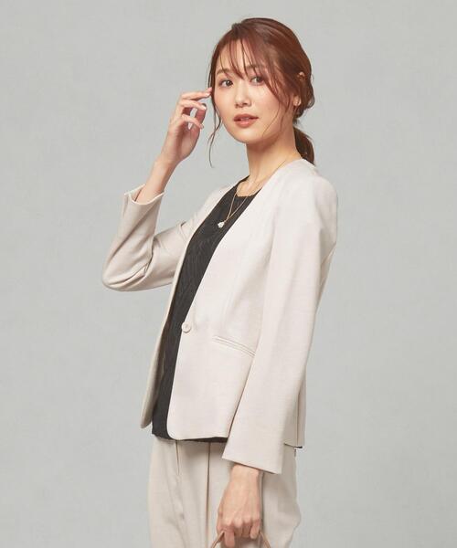 closet story(クローゼットストーリー)の「<closet story>□ポンチ カラーレス ジャケット -手洗い可能-(ノーカラージャケット・レディース・ベージュ/ネイビー・SMALL/MEDIUM)」の11枚目の写真