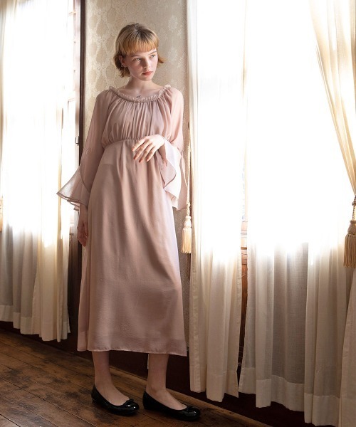 mangata（モンガータ）の「【ZOZO限定カラーあり】Petal onepiece（ワンピース・レディース・ベージュ/ブルー/ピンク・FREE）」の19枚目の写真