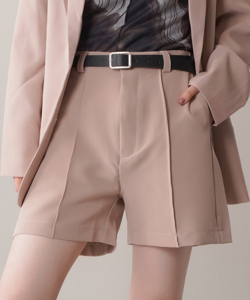 SPINNS(スピンズ)の「ハイウエスト ピンタックショートパンツ(その他パンツ・レディース・ブラック/ベージュ/カーキ/モカ/ホワイト/ベージュ系その他/ブラウン/チャコール/ブラック系その他/ブラック系その他2・ONESIZE)」の9枚目の写真