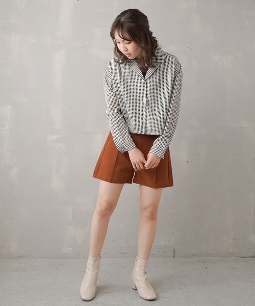 SPINNS(スピンズ)の「ハイウエスト ピンタックショートパンツ(その他パンツ・レディース・ブラック/ベージュ/カーキ/モカ/ホワイト/ベージュ系その他/ブラウン/チャコール/ブラック系その他/ブラック系その他2・ONESIZE)」の14枚目の写真