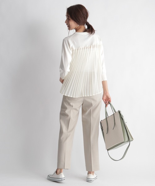 Andemiu（アンデミュウ）の「【顔診断STRAIGHT】プリーツドッキングニット937950（ニット/セーター・レディース・ブラック/ベージュ/オフホワイト/ブルー・FREE）」の10枚目の写真