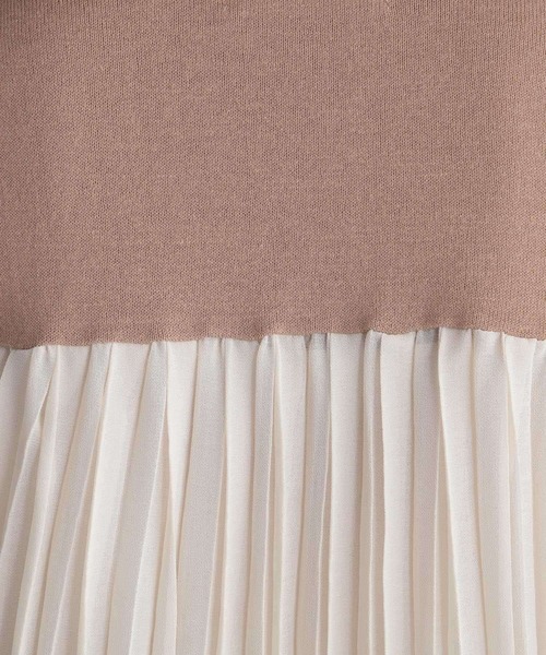 Andemiu（アンデミュウ）の「【顔診断STRAIGHT】プリーツドッキングニット937950（ニット/セーター・レディース・ブラック/ベージュ/オフホワイト/ブルー・FREE）」の14枚目の写真