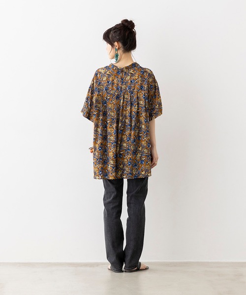 hunch(ハンチ)の「シアー×ジャガード 柄プリント 開襟シャツ(シャツ/ブラウス・レディース・ブラウン/イエロー/ライトカーキ・FREE)」の21枚目の写真