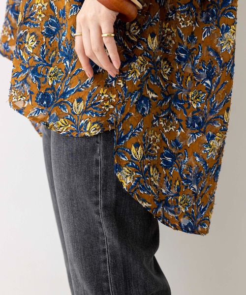 hunch(ハンチ)の「シアー×ジャガード 柄プリント 開襟シャツ(シャツ/ブラウス・レディース・ブラウン/イエロー/ライトカーキ・FREE)」の13枚目の写真