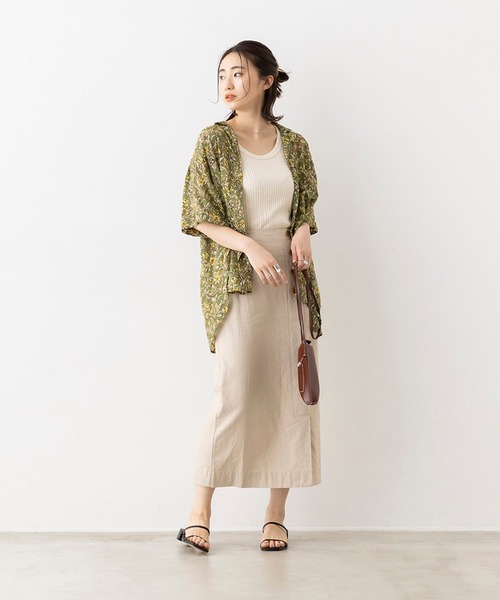 hunch(ハンチ)の「シアー×ジャガード 柄プリント 開襟シャツ(シャツ/ブラウス・レディース・ブラウン/イエロー/ライトカーキ・FREE)」の5枚目の写真