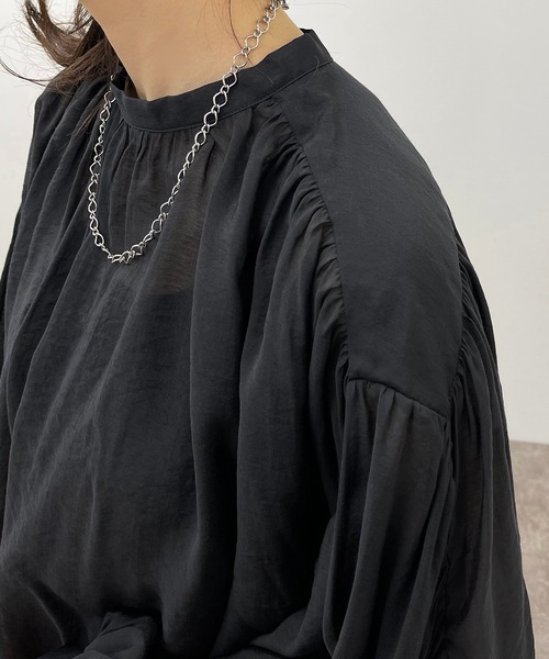 apres jour mignon(アプレジュールミニョン)の「シアー袖ボリュームハイネックブラウス【ZOZOTOWN限定アイテム】(シャツ/ブラウス・レディース・オフホワイト/グリーン/ブラック/グレイッシュベージュ・フリー/X-LARGE)」の20枚目の写真