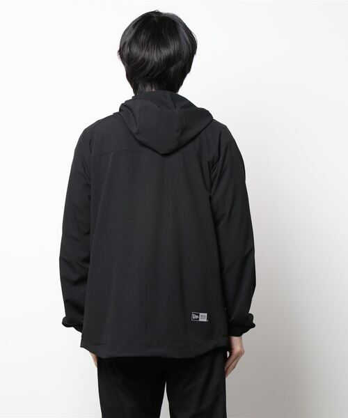 NEW ERA(ニューエラ)の「ニューエラ アパレル ナイロンジャケット(ナイロンジャケット・メンズ・ブラック・M/L/XL/XXL)」の5枚目の写真