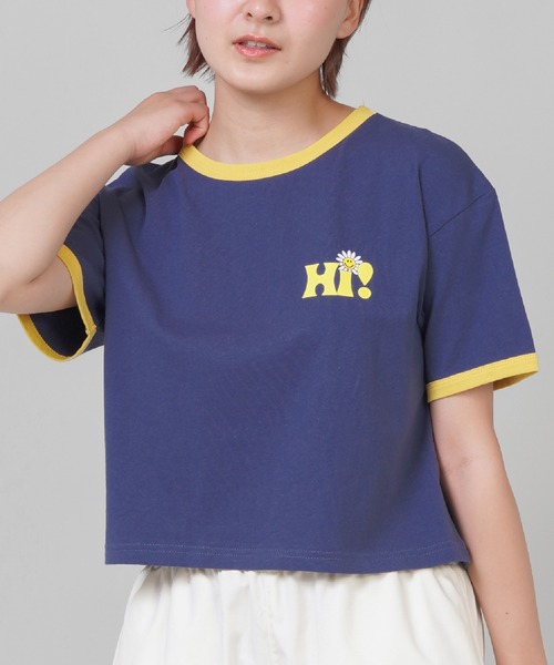 SPINNS（スピンズ）の「NICOバックプリント リンガーTシャツ（Tシャツ/カットソー・レディース・ホワイト/ネイビー/イエロー・ONESIZE）」の2枚目の写真