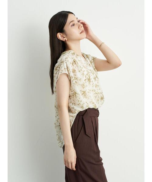 YECCA VECCA（イェッカヴェッカ）の「・ボタニカル柄スキッパーブラウス＊（シャツ/ブラウス・レディース・ブラック/カーキ/パープル・FREE）」の22枚目の写真