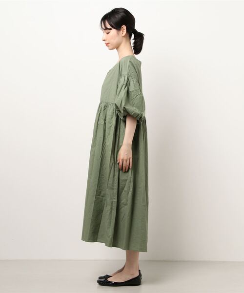 coca（coca）（コカ）の「袖バルーンナチュラルワンピース（ワンピース・レディース・カーキ/ブラック/オレンジ・ONE SIZE）」の4枚目の写真