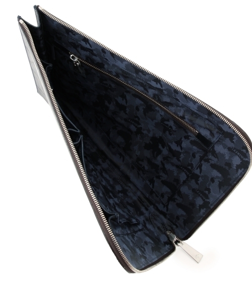 aniary（アニアリ）の「aniary / クロコ型押し クラッチバッグ（08-08000）（クラッチバッグ・メンズ・ブラック/ダークブラウン/レッド/ネイビー・ONE SIZE）」の16枚目の写真