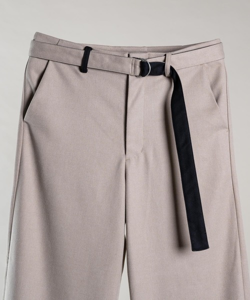 DOOPZ（ドープス）の「BELTED WIDE STRAIGHT TROUSERS/ベルテッドワイドストレートパンツ（スラックス・メンズ・ブラック/ベージュ/ネイビー・SMALL/MEDIUM/LARGE）」の5枚目の写真